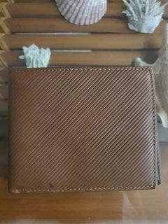 (Category: ) located in . Submitted by kentuckyfriedmints (Listing ID 1182618919, Image 1). Description: .
