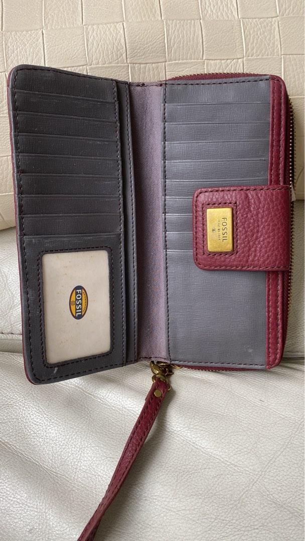 Fossils clutch, Women's Fashion, Bags & Wallets, Wallets & Card Holders