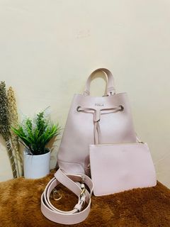 (Kategori: ) berada di . Dikirim oleh windsh (ID iklan 1182628751, Gambar 1). Deskripsi: .
