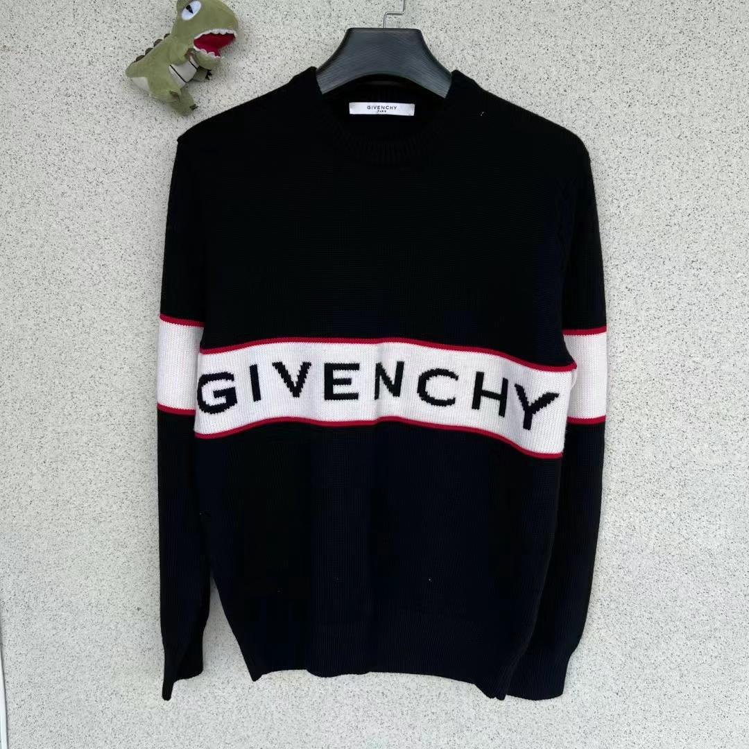 Givenchy 紀梵希毛衣, 名牌精品, 精品服飾在旋轉拍賣