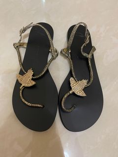 （分類：）位於 。 由 faifaichung 提交（商品編號 1182642131，圖片 1）。簡介： 。