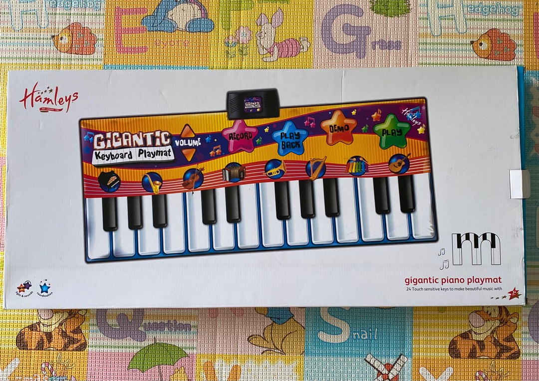 Hamleys Gigantic Piano Playmat, Babies & Kids, Infant Playtime on Carousell