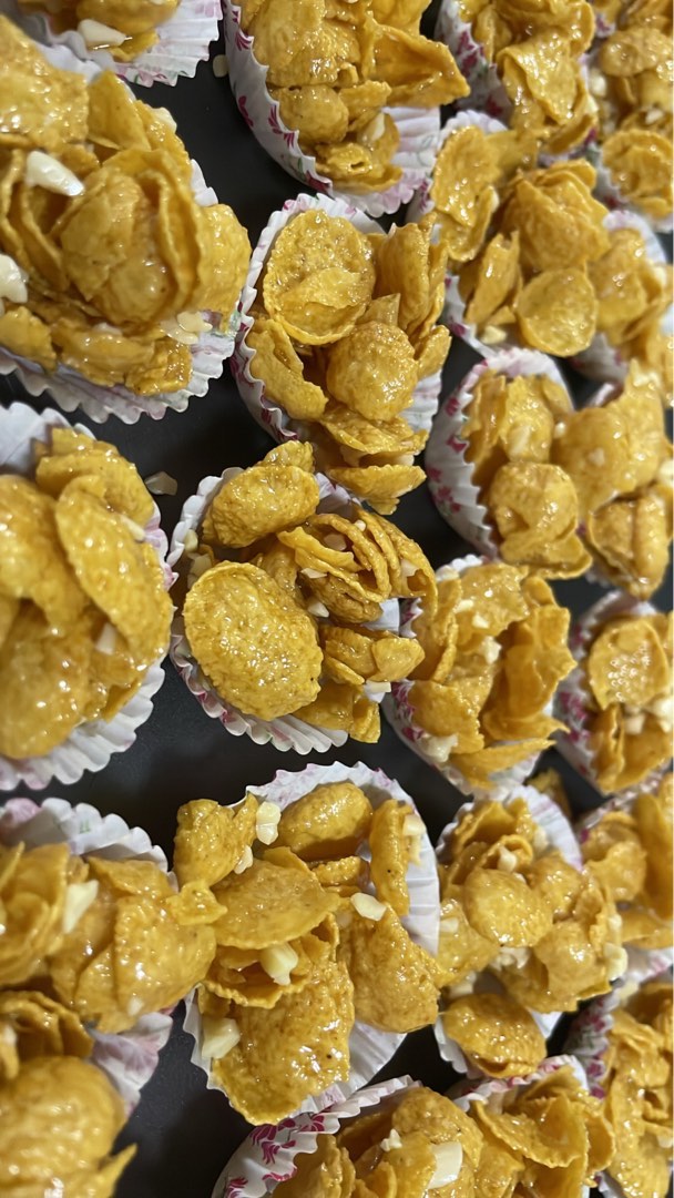 Honey Almond Cornflakes, Food & Drinks, Homemade Bakes on Carousell