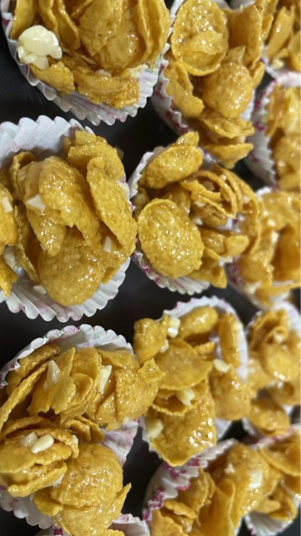 Honey Almond Cornflakes, Food & Drinks, Homemade Bakes on Carousell