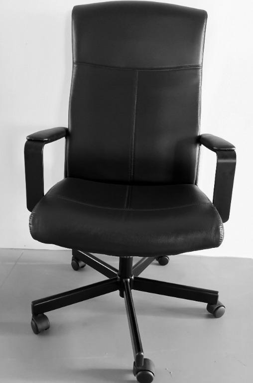 IKEA MILLBERGET Swivel chair black, Furniture & Home Living