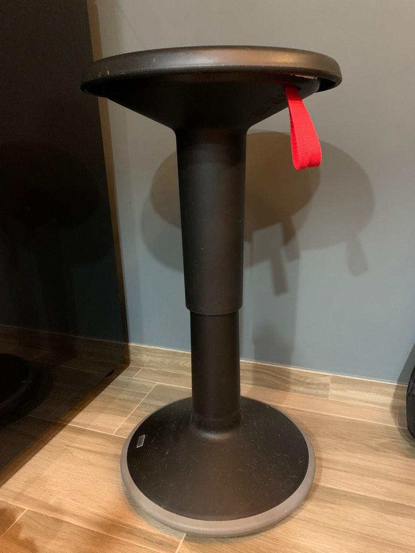 Interstuhl upis1 ergonomic best sale stool