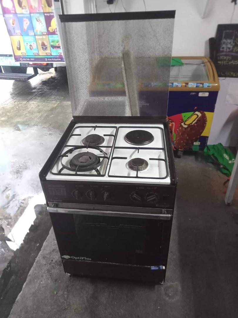 LAGERMANIA STOVE AND CHEST FREEZER, TV & Home Appliances, Kitchen