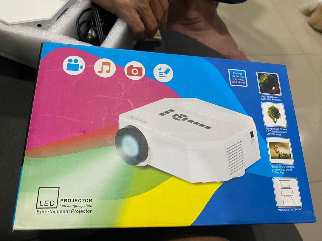 LED PROJECTOR, TV & Home Appliances, TV & Entertainment, Projectors on Carousell