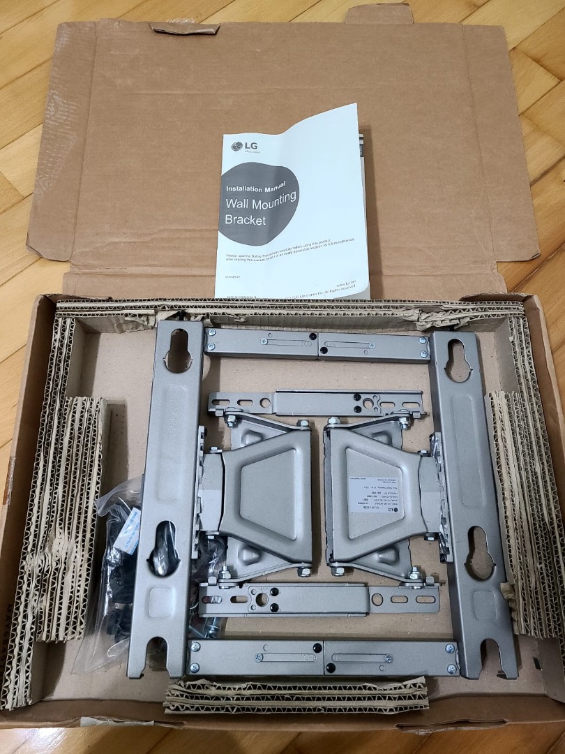 LG OLW480B TV Wall Mount 電視上牆架, 家庭電器, 電視 & 其他娛樂, 電視組件及配件 - Carousell
