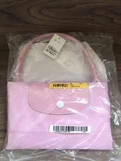 （分類：）位於 。 由 anomomotaro 提交（商品編號 1182689149，圖片 1）。簡介： 。