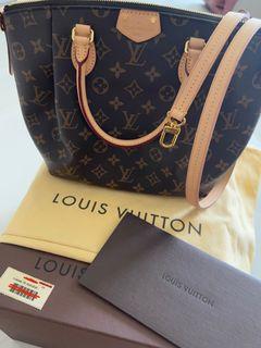 Louis Vuitton Turenne Pm $1,400