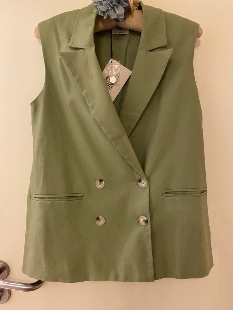 Love Bonito Shoulder Padded Vest in 