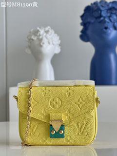 LV mini pochette, Women's Fashion, Bags & Wallets, Purses & Pouches on  Carousell