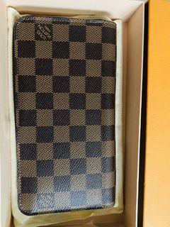 LV wallet
