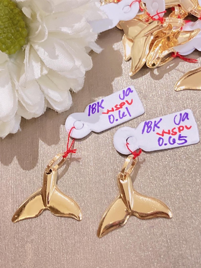 Mermaid discount tail pendant
