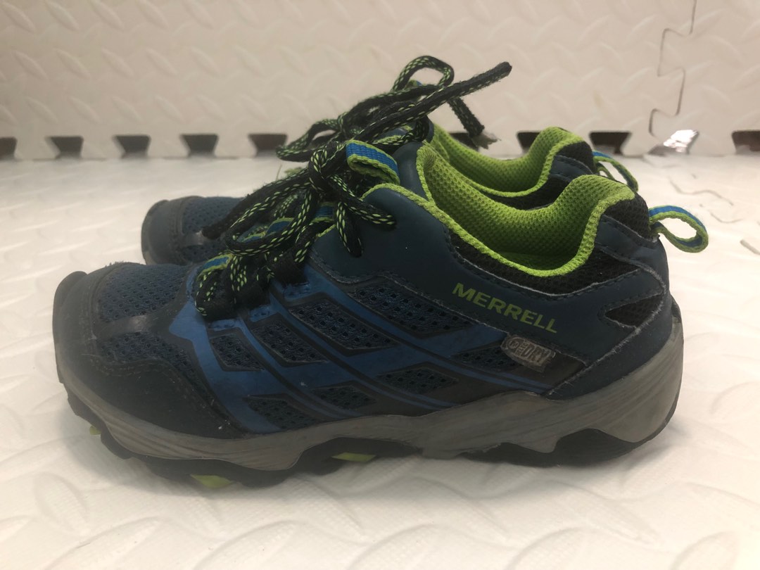 merrell kids hiking shoes