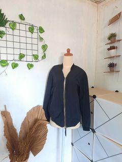 Minimal Loose Blouse / Outer