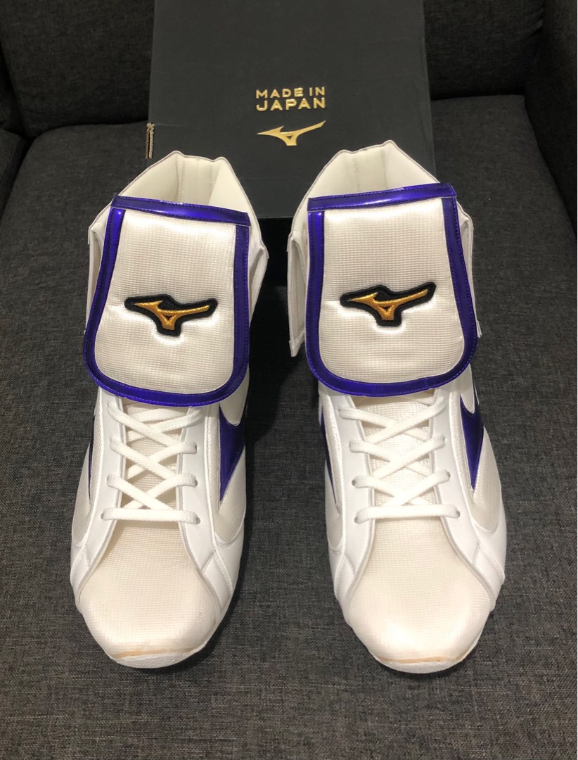 Mizuno Boxing Shoes, Sports Equipment, Sports & Games, Combat Sports on