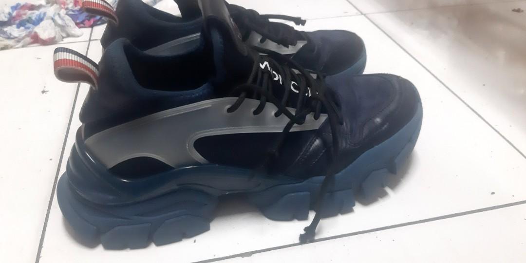 Moncler (Category: Sneakers & Footwear) located in Tarlac. Submitted by trebalak (Listing ID 1182646144, Image 3). Description: moncler sneaker good condition mininal creases and signs of usage size 40 missing insole.