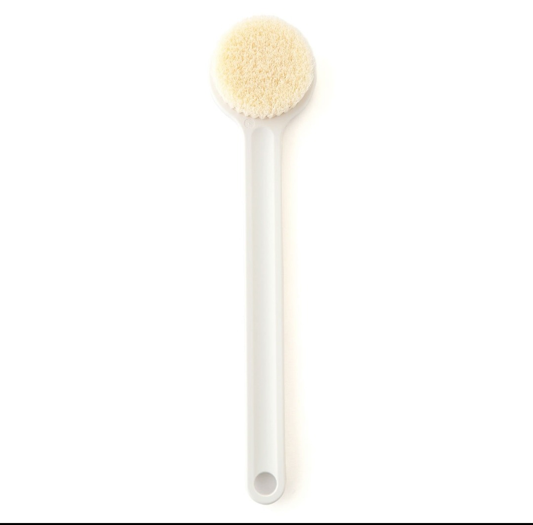 Muji Shower Brush, Beauty & Personal Care, Bath & Body, Bath on Carousell