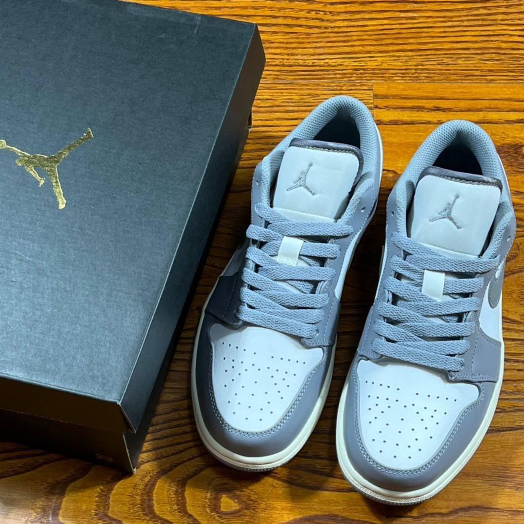 aj1 low white grey