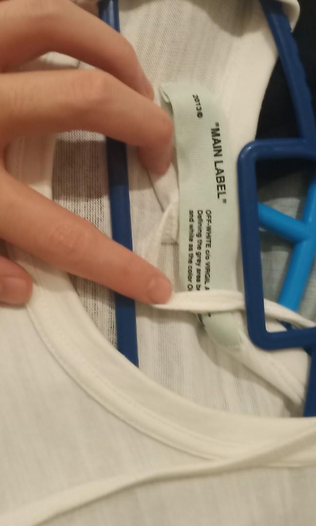 Offwhite mona lisa (Category: Tshirts & Polo Shirts) located in Shah Alam. Submitted by matt_kyx (Listing ID 1182543821, Image 2). Description: off white Mona Lisa size L bought few years back kept it in wardrobe NVR used pm to nego.