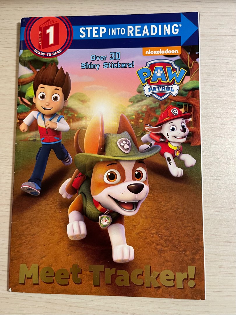 paw-patrol-step-into-reading-meet-tracker