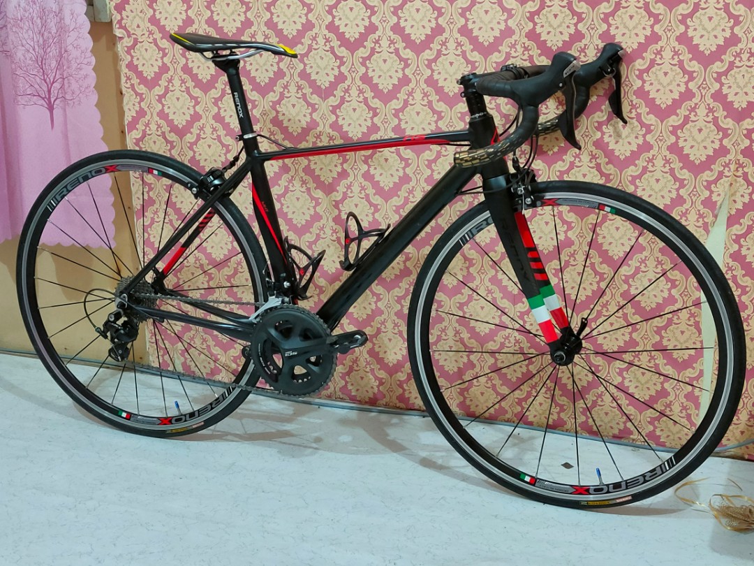 renox r5 road bike