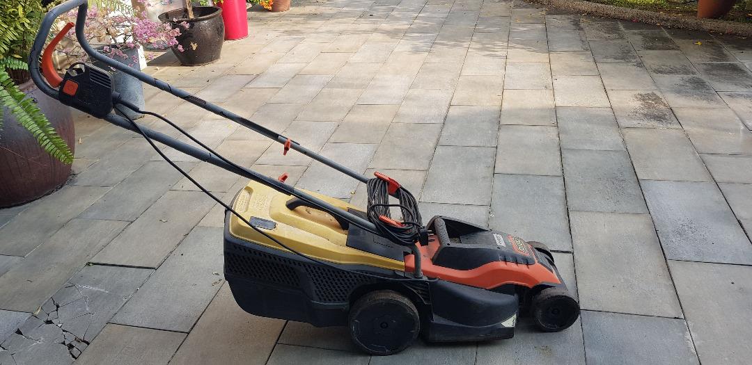 Second hand lawn mower Furniture Home Living Gardening Grass Mowers Trimmers on Carousell