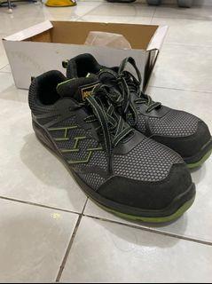 Sepatu Safety Krisbow size 43 New