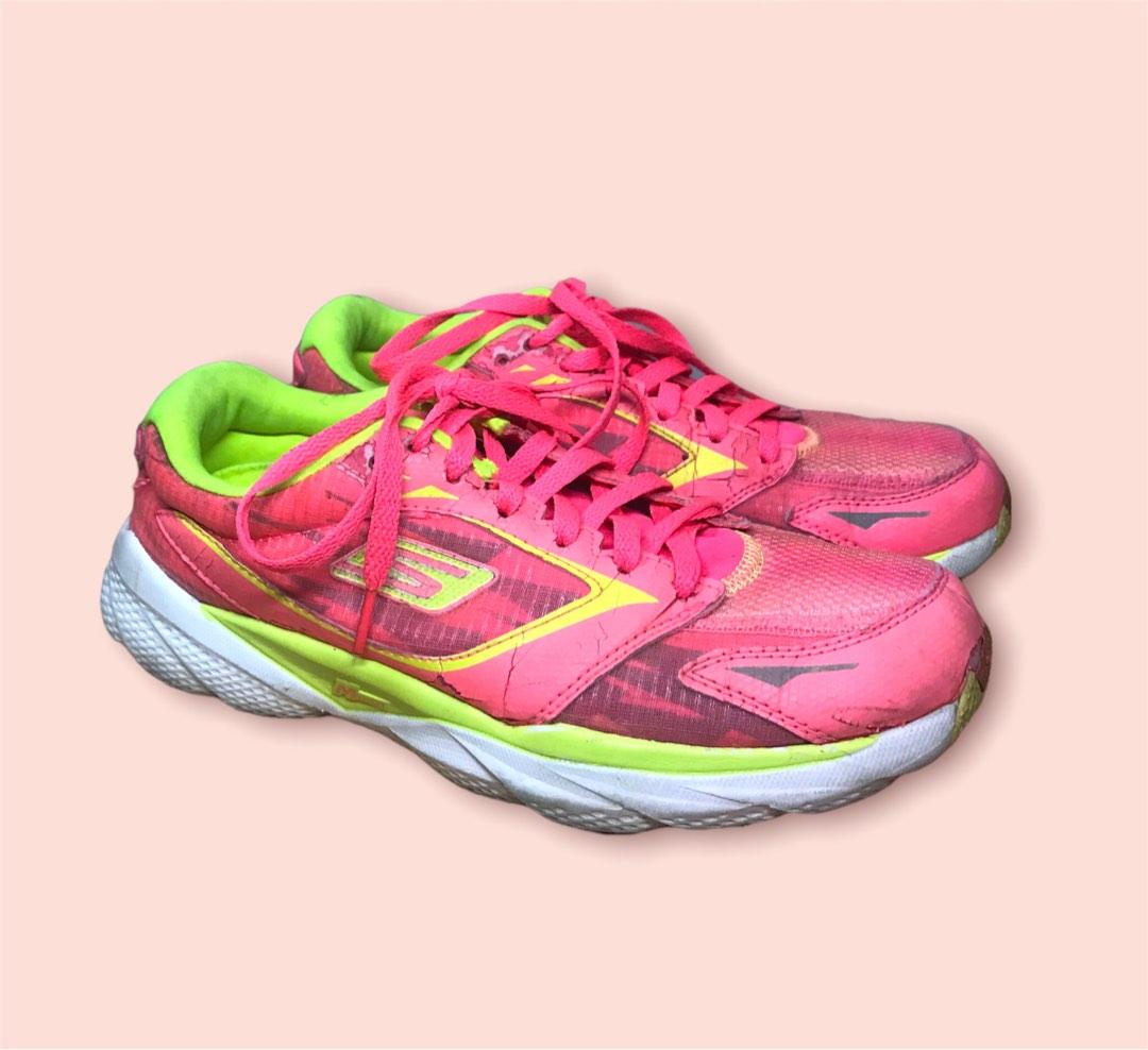 Skechers go run discount ride 3 beige
