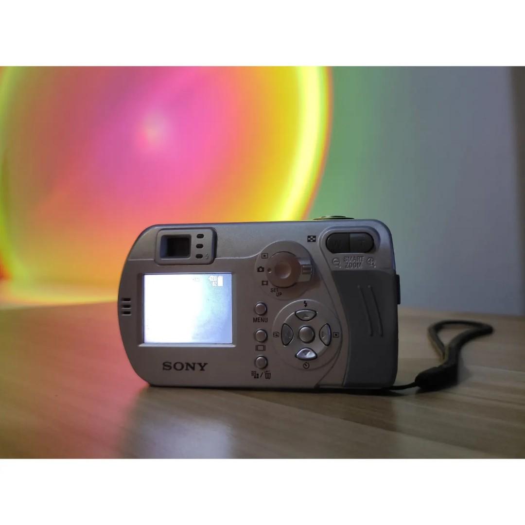 Sony Cybershot DSCP32, Photography, Cameras on Carousell