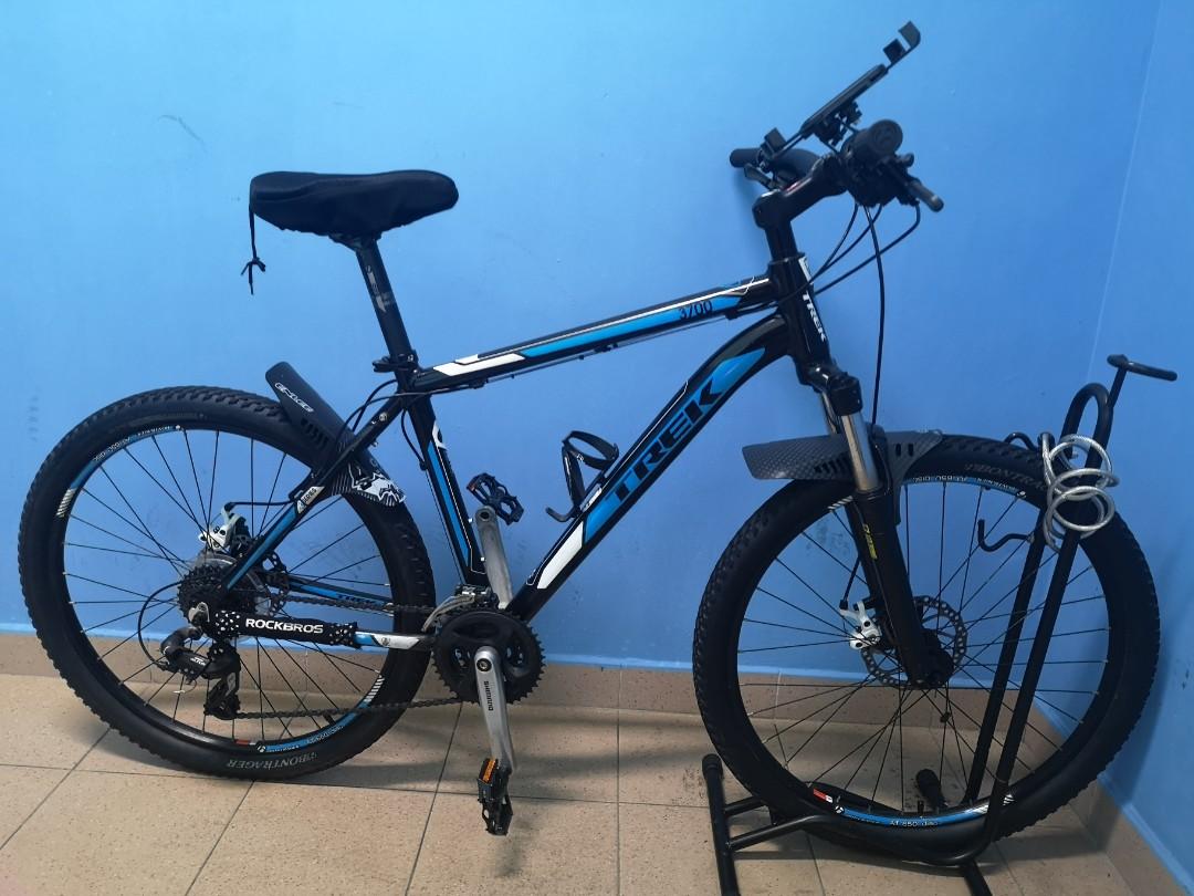Trek 3700 store blue book