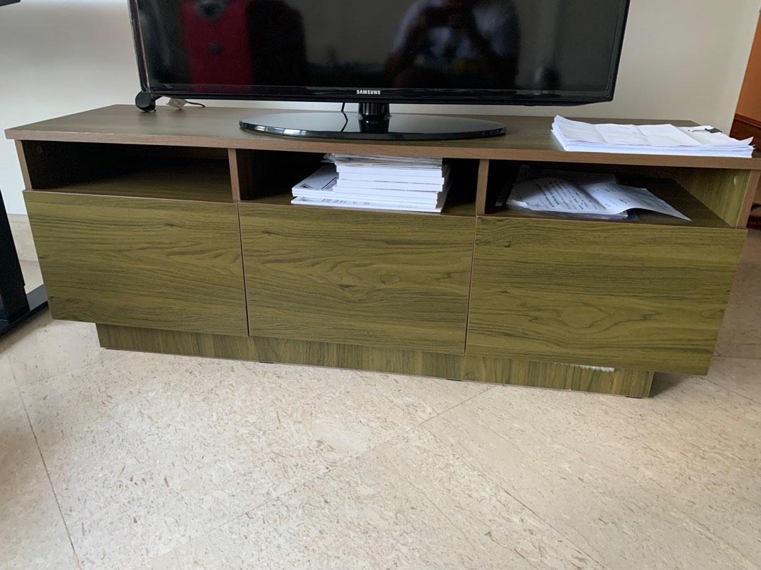 Tv console table, Furniture & Home Living, Furniture, TV Consoles on