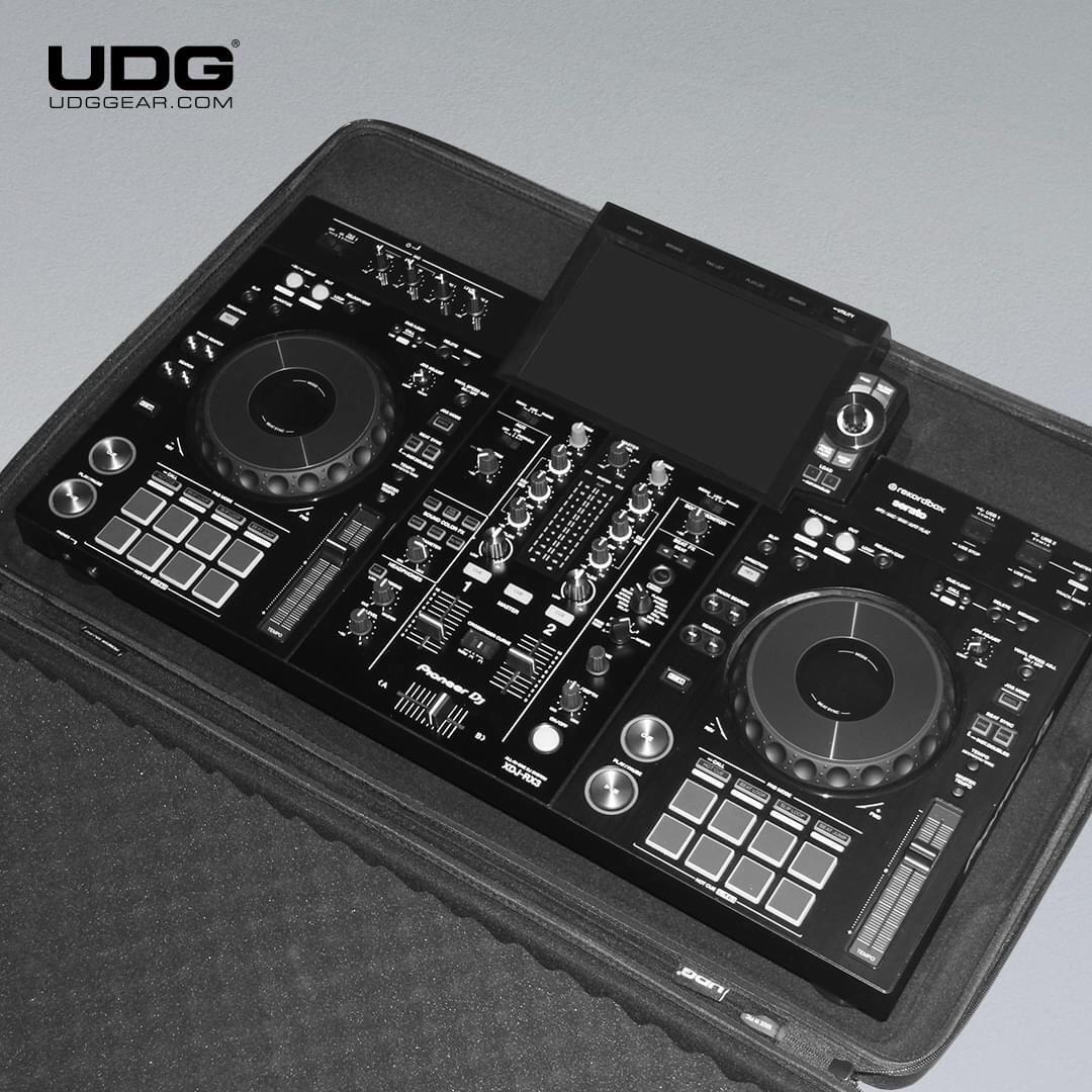 XDJ-RX3 DJコントローラー Pioneer DJ(カバーとコード付き)