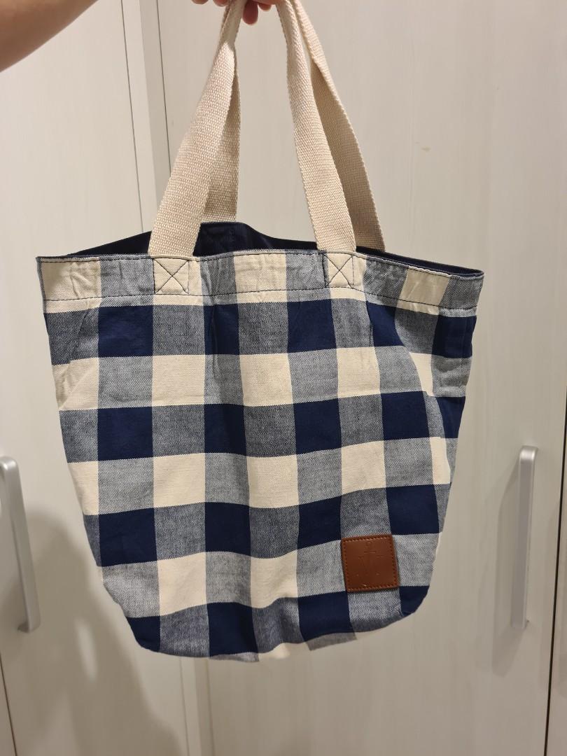 Uniqlo x J.W. Anderson + Reversible Tote Bag