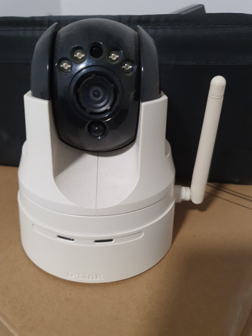 used D-Link model dcs-5222l with power adaptor, Furniture & Home Living ...