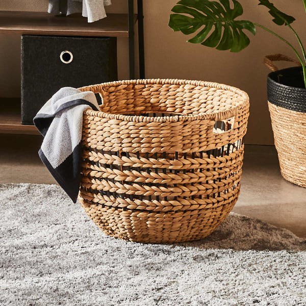 Xl detailed round basket, Furniture & Home Living, Home Improvement