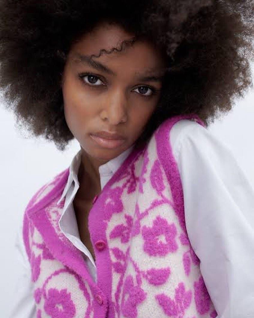 ZARA FLORAL JACQUARD KNIT VEST, Women's Fashion, Tops, Others Tops on Carousell