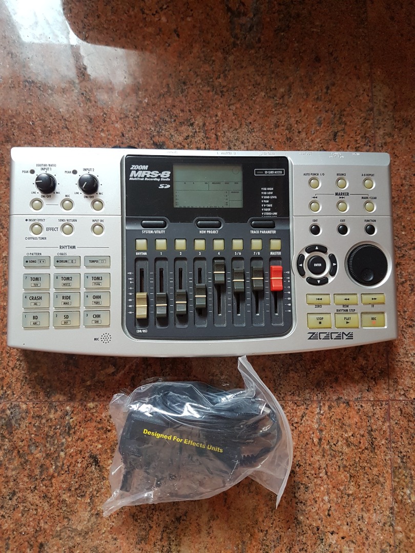 Zoom MRS8 MultiTrack Recording Studio, Audio, Voice Recorders on