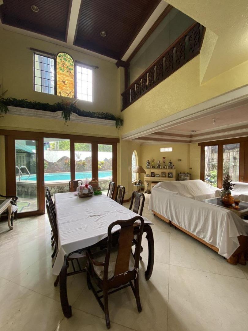 3 Storey House and Lot For Sale in Sampaguita St. Valle Verde 2