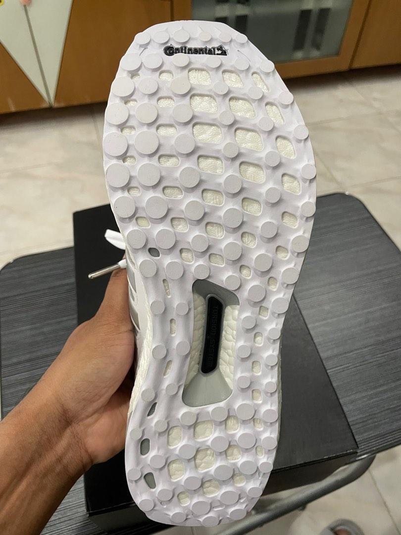 Adidas Ultraboost, Men's Fashion, Footwear, Sneakers on Carousell