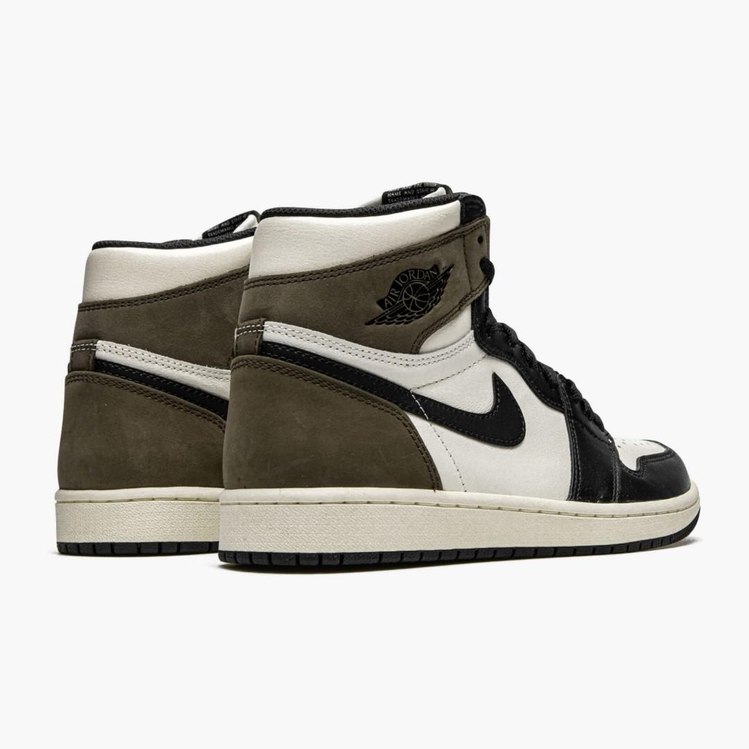 Air Jordan 1 Retro High OG Dark Mocha, Luxury, Sneakers u0026 Footwear on  Carousell