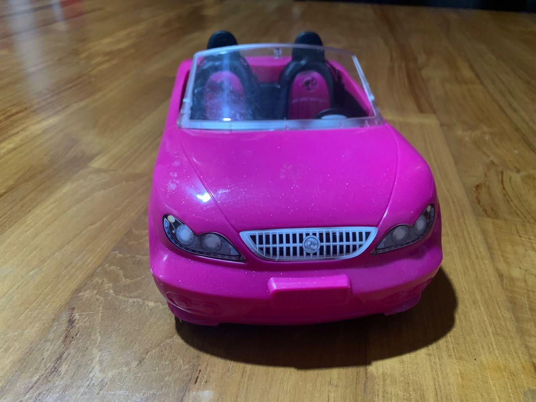 Barbie car, Hobbies & Toys, Toys & Games on Carousell