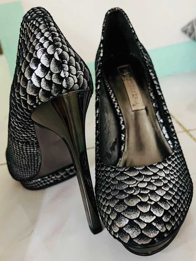 BCBGMAXAZRIA Women s Fashion Footwear Heels on Carousell