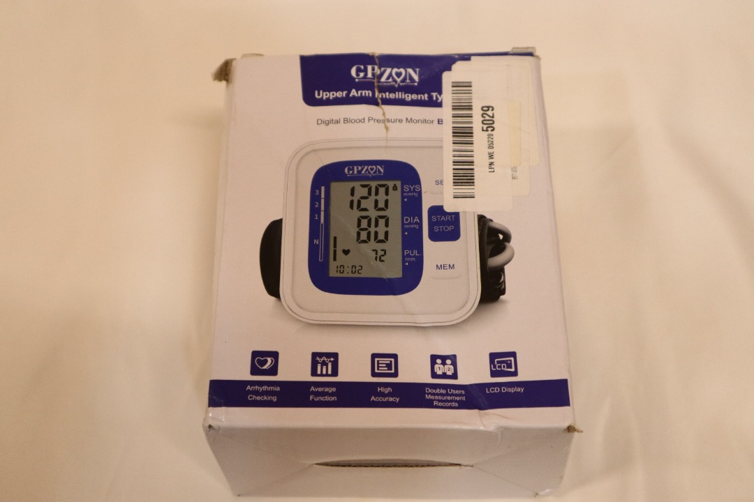 Blood Pressure monitor, Mobile Phones & Gadgets, Other Gadgets on Carousell