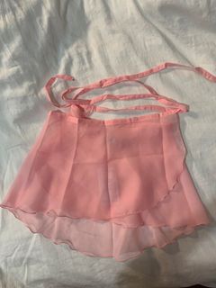 (Category: ) located in . Submitted by ilovets (Listing ID 1187979021, Image 1). Description: .