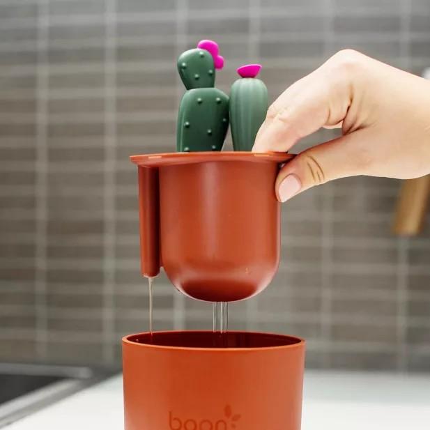 Boon Cacti bottle brush cleaner (Category: Breastfeeding & Bottle Feeding) located in Marikina City. Submitted by thoyz_boulevard (Listing ID 1187759532, Image 2). Description: Brand New Boon Cacti Bottle Brush Cleaner (Terracota) MOP Gcash /BPI MOD Lalamove/ j & t/ shoppee.