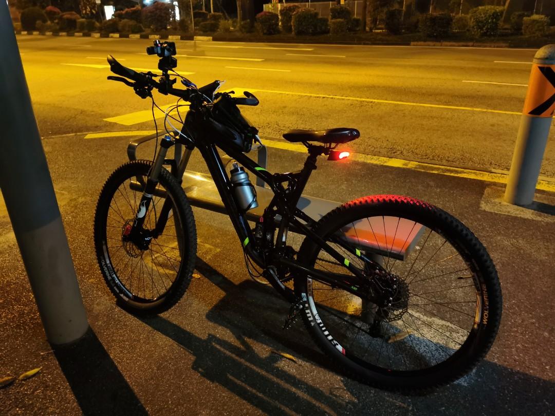 Cannondale Trigger 3 Full Suspension Mountain Bike 27.5 S for