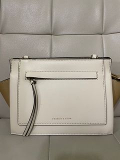 （分類：）位於 。 由 hh000 提交（商品編號 1187983866，圖片 1）。簡介： 。